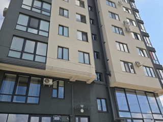 Apartament cu 2 camere, 76 m², Poșta Veche, Chișinău foto 2