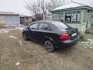 Chevrolet Aveo foto 5