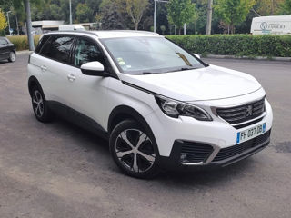 Peugeot 5008 foto 1