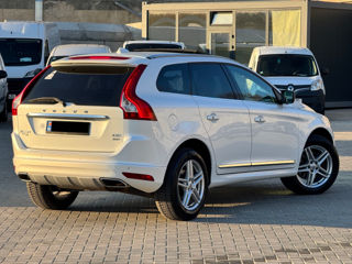 Volvo XC60 foto 4