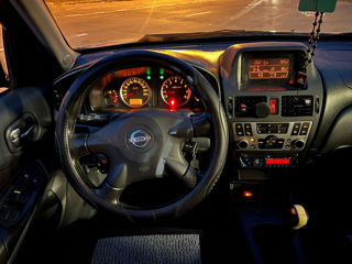 Nissan Almera foto 8