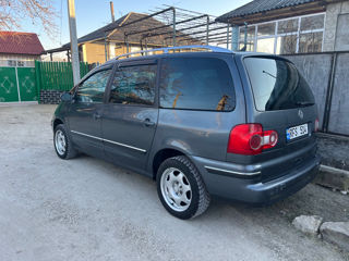 Volkswagen Sharan foto 3