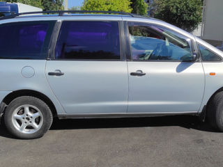 Volkswagen Sharan foto 7