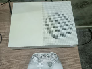 Xbox one s + 4 jocuri foto 1