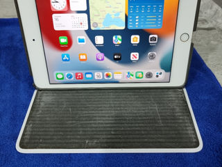 iPad mini 4 (Wi-Fi) 128GB foto 10