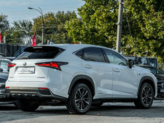 Lexus NX Series foto 5