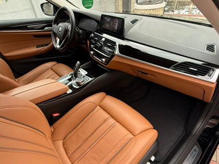 BMW 5 Series foto 15