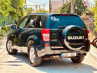 Suzuki Grand Vitara foto 2