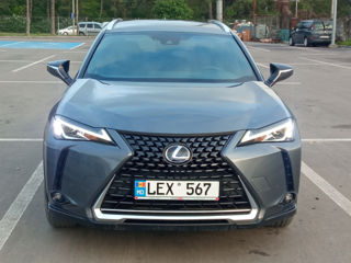 Lexus UX foto 5