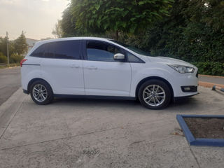 Ford Grand C-MAX foto 2