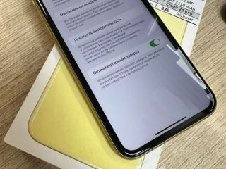 Apple iPhone 11 4/128 Gb - 5590 lei foto 2