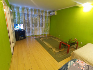 Apartament cu 1 cameră, 45 m², Centru, Tiraspol foto 5