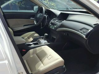 Honda Crosstour foto 5