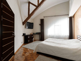 Apartament cu 2 camere, 127 m², Centru, Chișinău foto 5