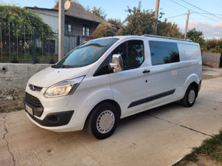 Ford Transit custom foto 2