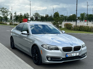 BMW 5 Series foto 2