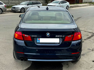 BMW 5 Series foto 2