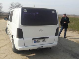 Mercedes Vito foto 2