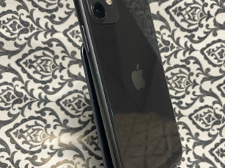 iPhone 11 64 gb black foto 2
