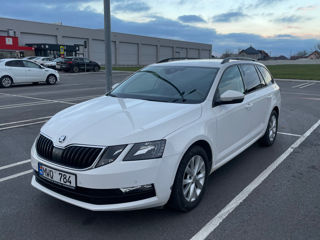 Skoda Octavia foto 2