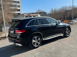 Mercedes GLC foto 7