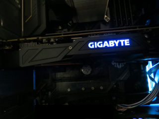 продам видеоускоритель в отличном состоянии Gigabyte GeForce GTX 1070 Ti Gaming 8G