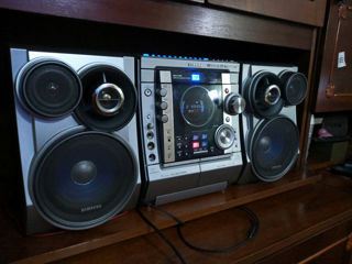 Музыкальный центр Samsung - Max kj-630.Mini DVD karaoke system