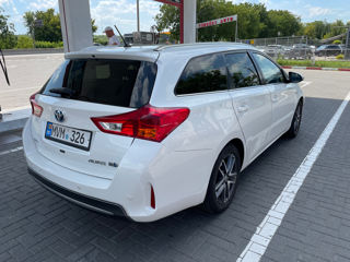 Toyota Auris foto 3