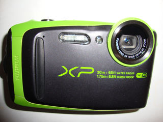 Camera Foto Fujifilm Finepix XP120, 16 Mp, WiFi, Japan, stare ca nou – 2000 lei