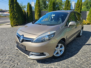 Renault Grand Scenic foto 1