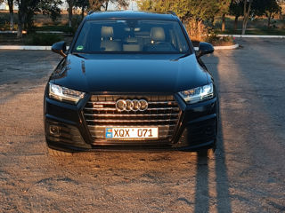 Audi Q7 foto 2