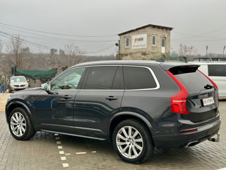 Volvo XC90 foto 4