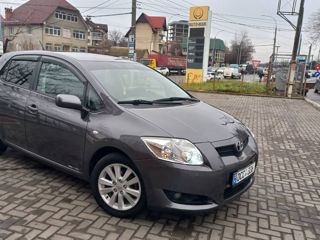 Toyota Auris foto 3