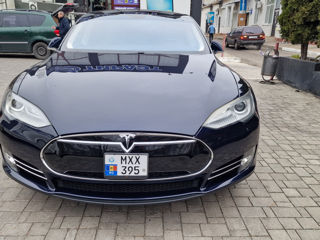 Tesla Model S foto 3