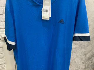Adidas mărimea L, 200 lei foto 0