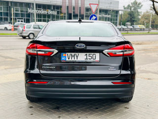 Ford Fusion foto 5