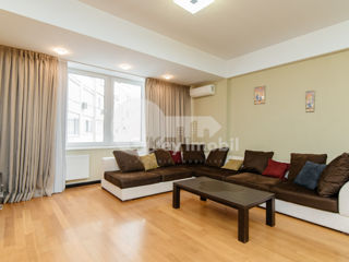 Apartament cu 3 camere, 130 m², Centru, Chișinău foto 7