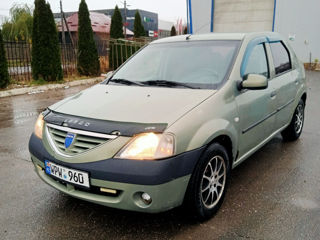 Dacia Logan foto 4