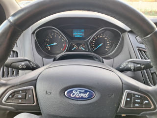 Ford Focus foto 6