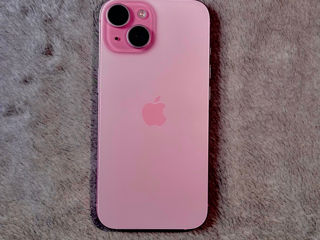 iPhone 15 pink 256gb foto 2