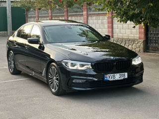 BMW 5 Series foto 2