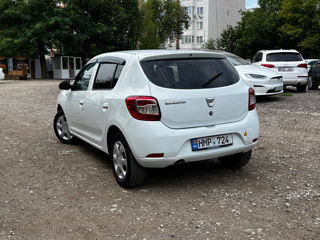 Dacia Sandero foto 4