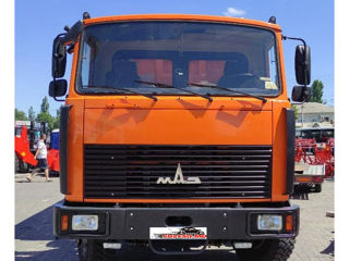 Самосвал МАЗ-5516