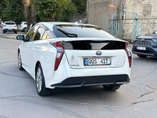 Toyota Prius foto 5