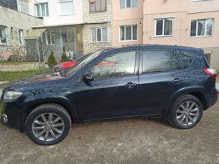 Toyota Rav 4 foto 10