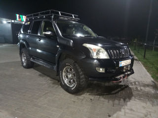 Toyota Land Cruiser Prado foto 4