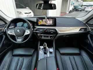 BMW 5 Series foto 16