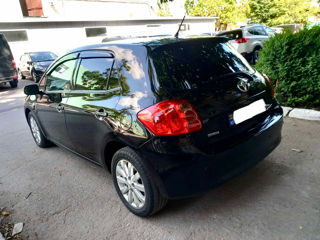 Toyota Auris foto 4