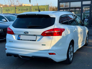 Ford Focus foto 4