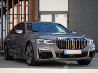 BMW 7 Series foto 4